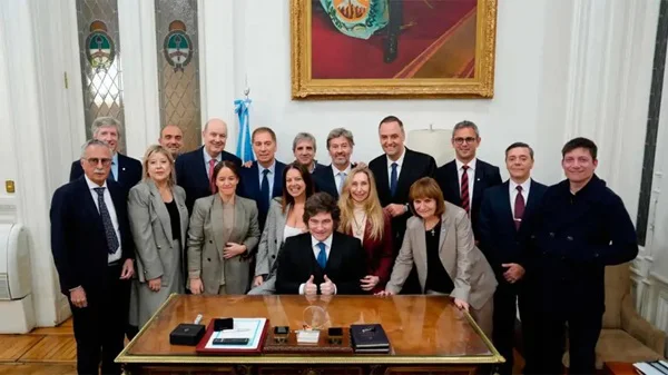 gabinete-de-Milei