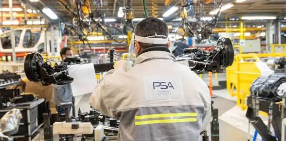 Obreros que podrían perder sus empleos 