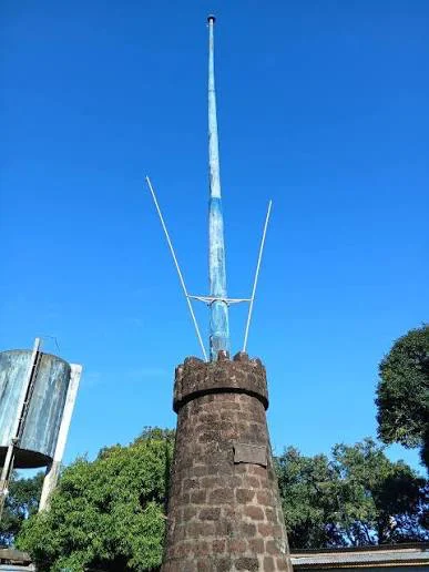 Monolito a Mborore 