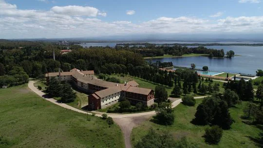 turismo-social-unidad-turistica-embalse-cordobajpg