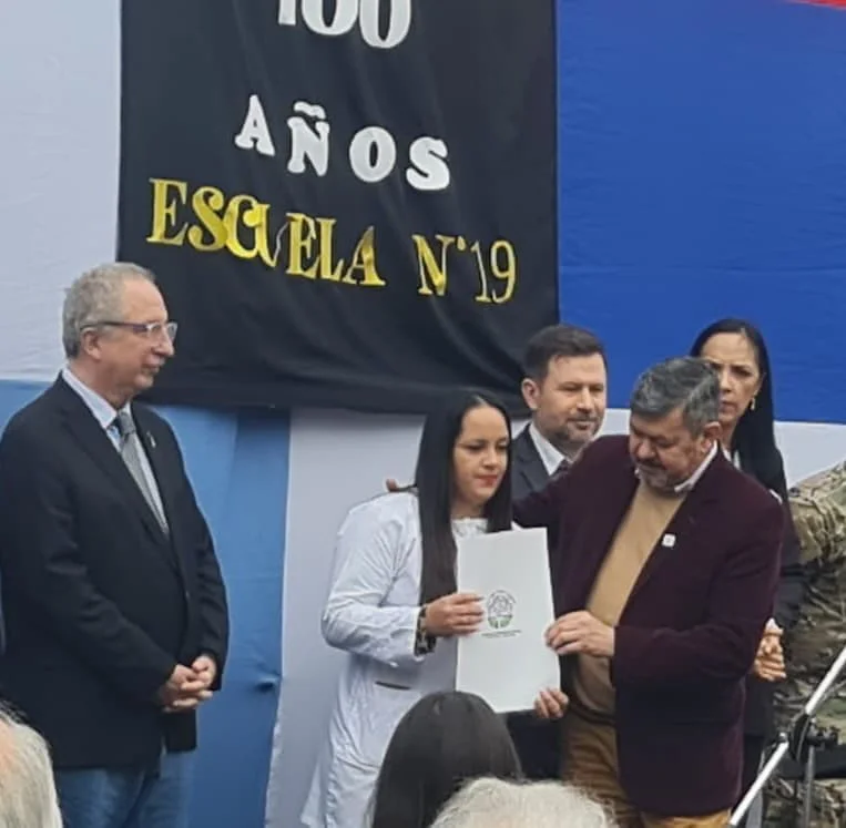Enio Lemes entrega la Declaración de Interés