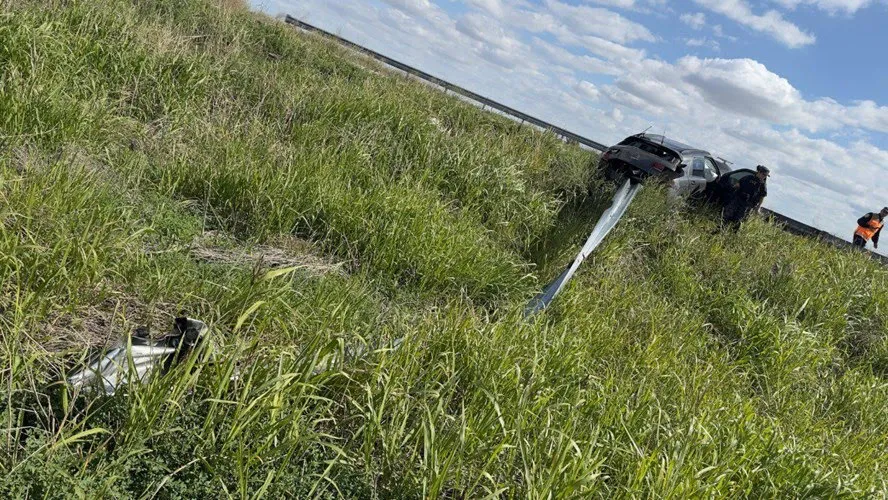 photo_4909189109172079405_y