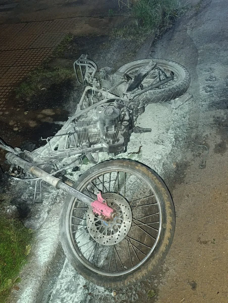 Moto Incendiada