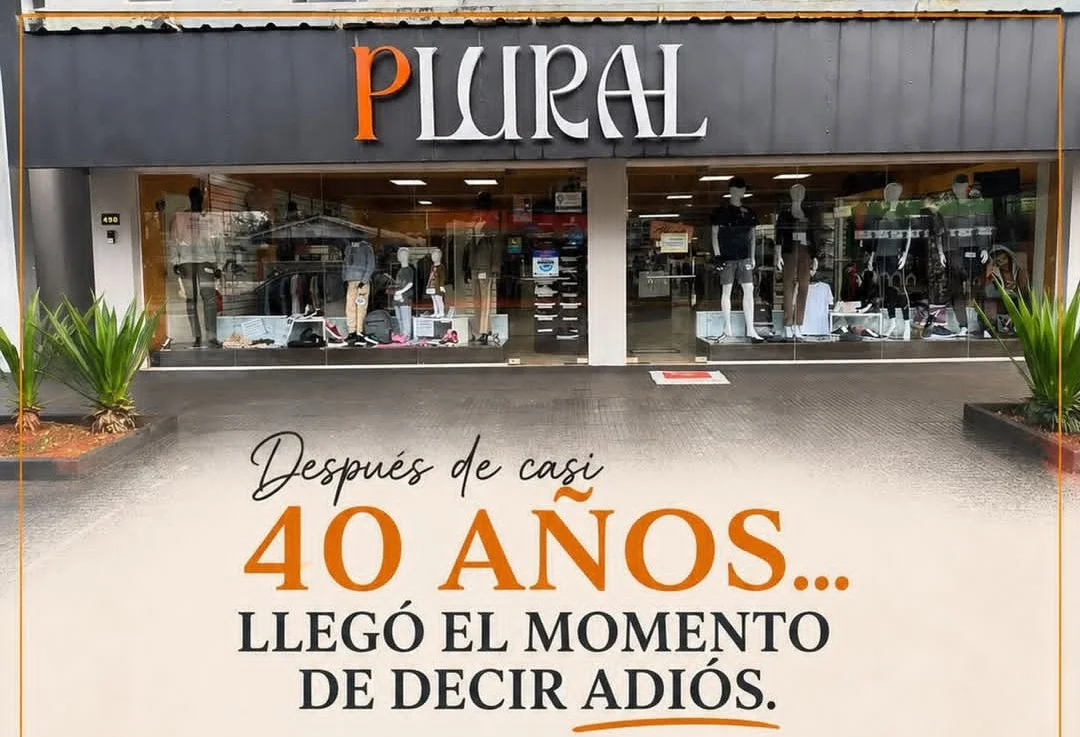 Cierra sus puertas Plural San Javier