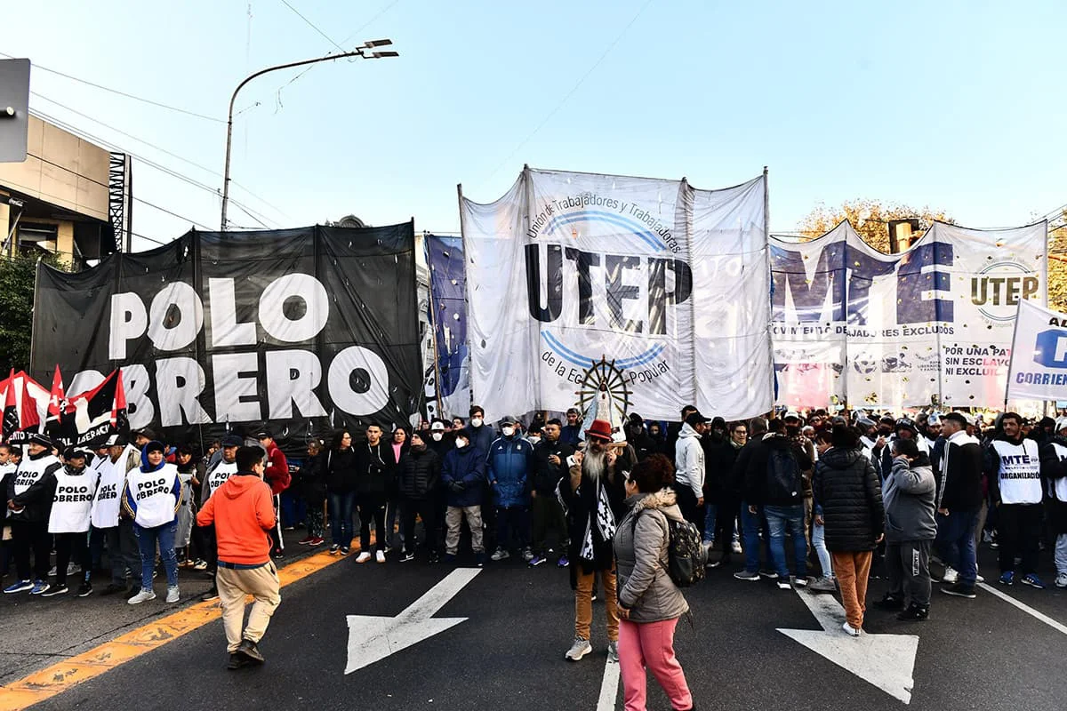 web-foto-utep-polo-obrero-marcha-3 (1)