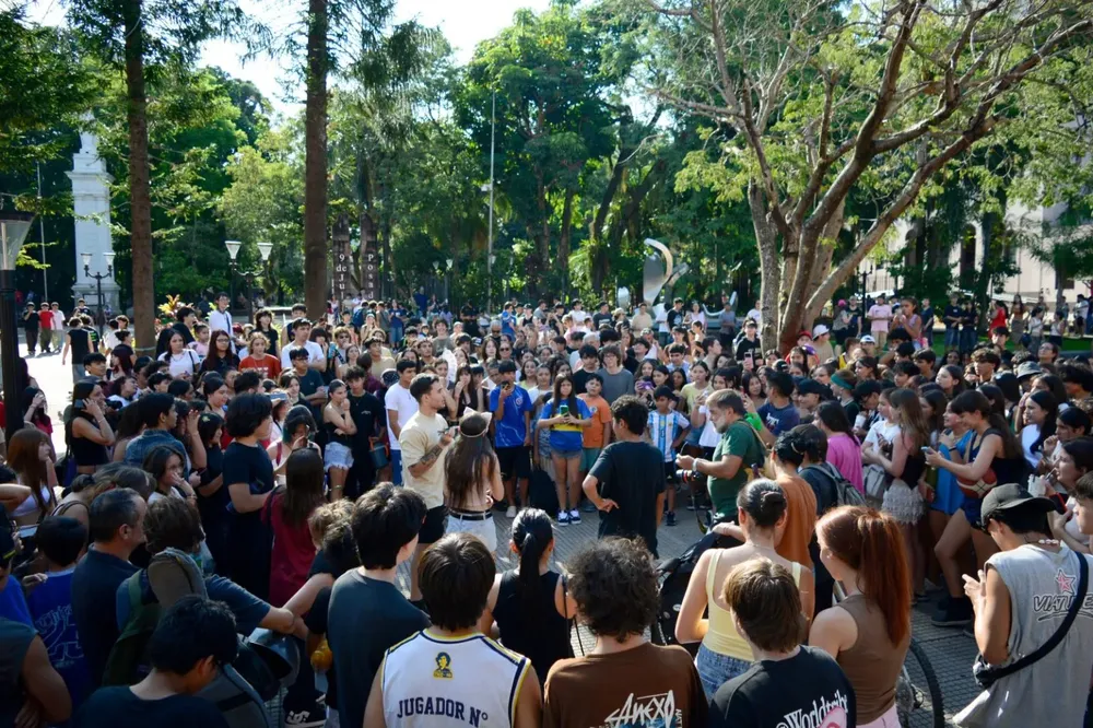 Therians-Posadas-1536x1023