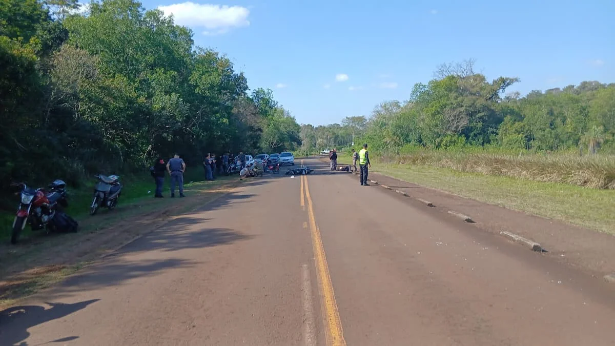 Motociclistas heridos