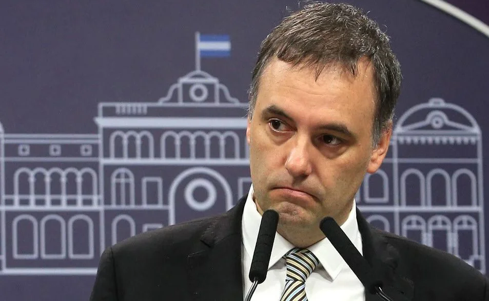 se-suman-novedades-el-enriquecimiento-patrimonial-manuel-adorni