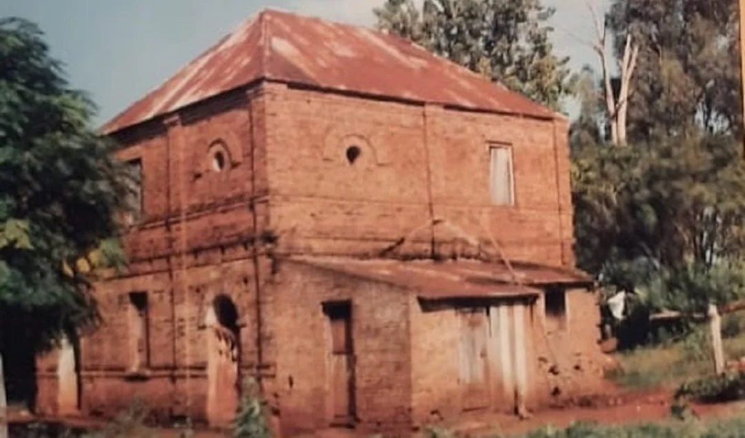 La Casona de los Castros. Web