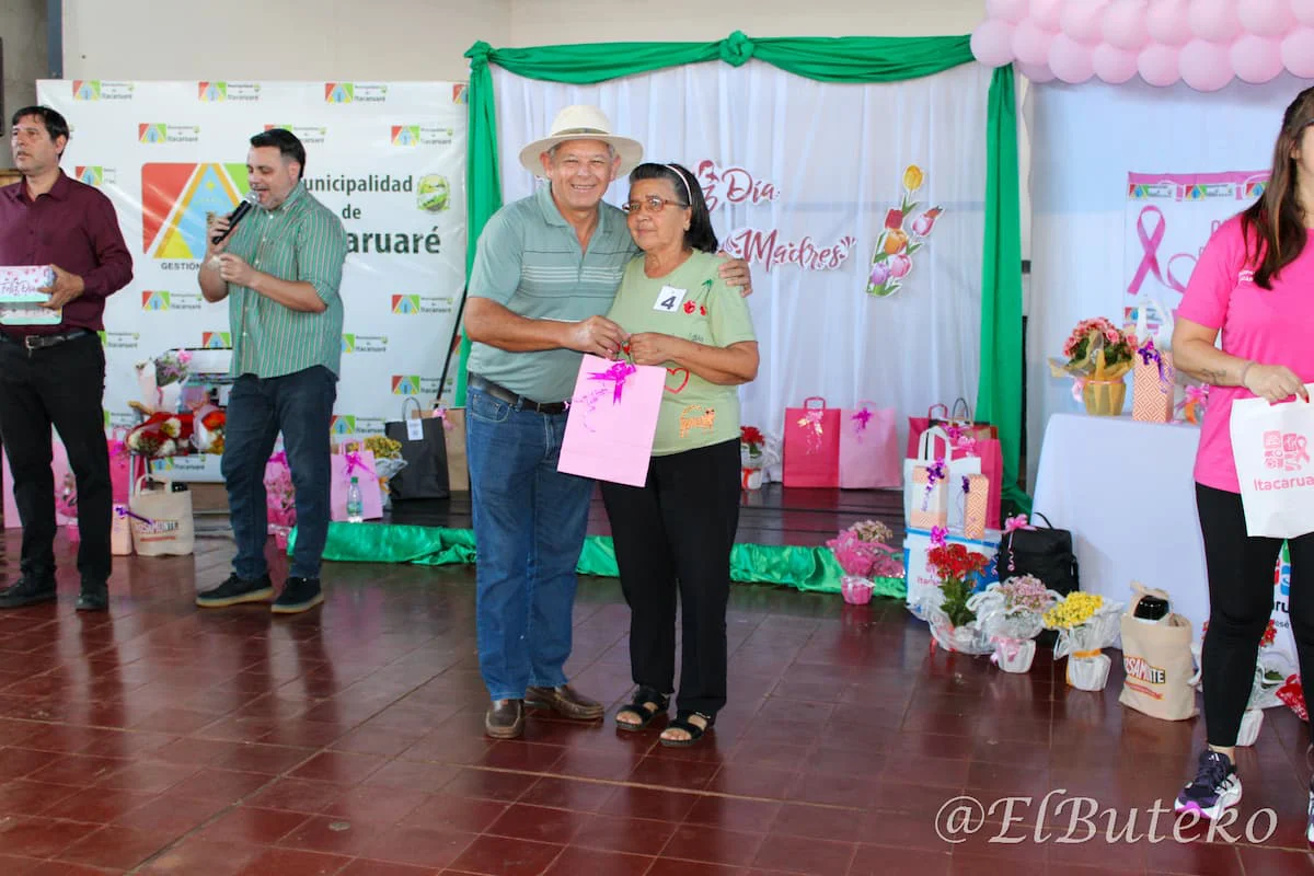 José Alvez. intendente de Itacaruare