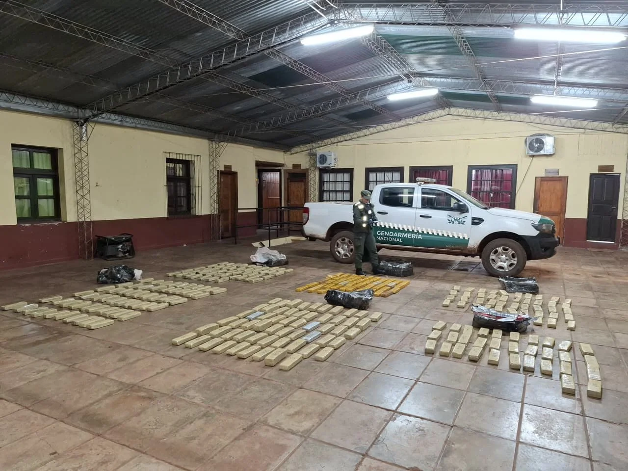 Gendarmería. Drogas