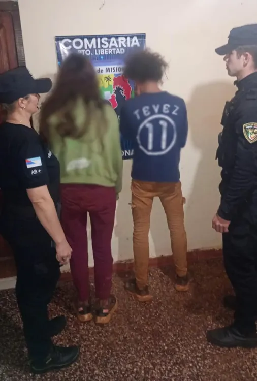 Detenidos en Puerto Libertad