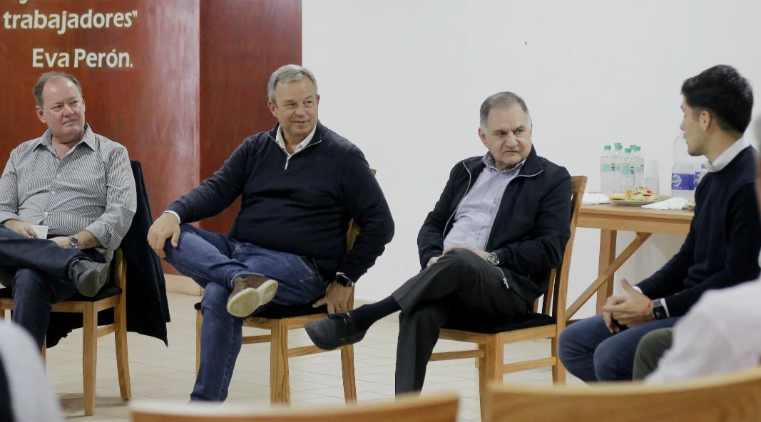 Roa, Cascallares, Pereyra y Bundziak