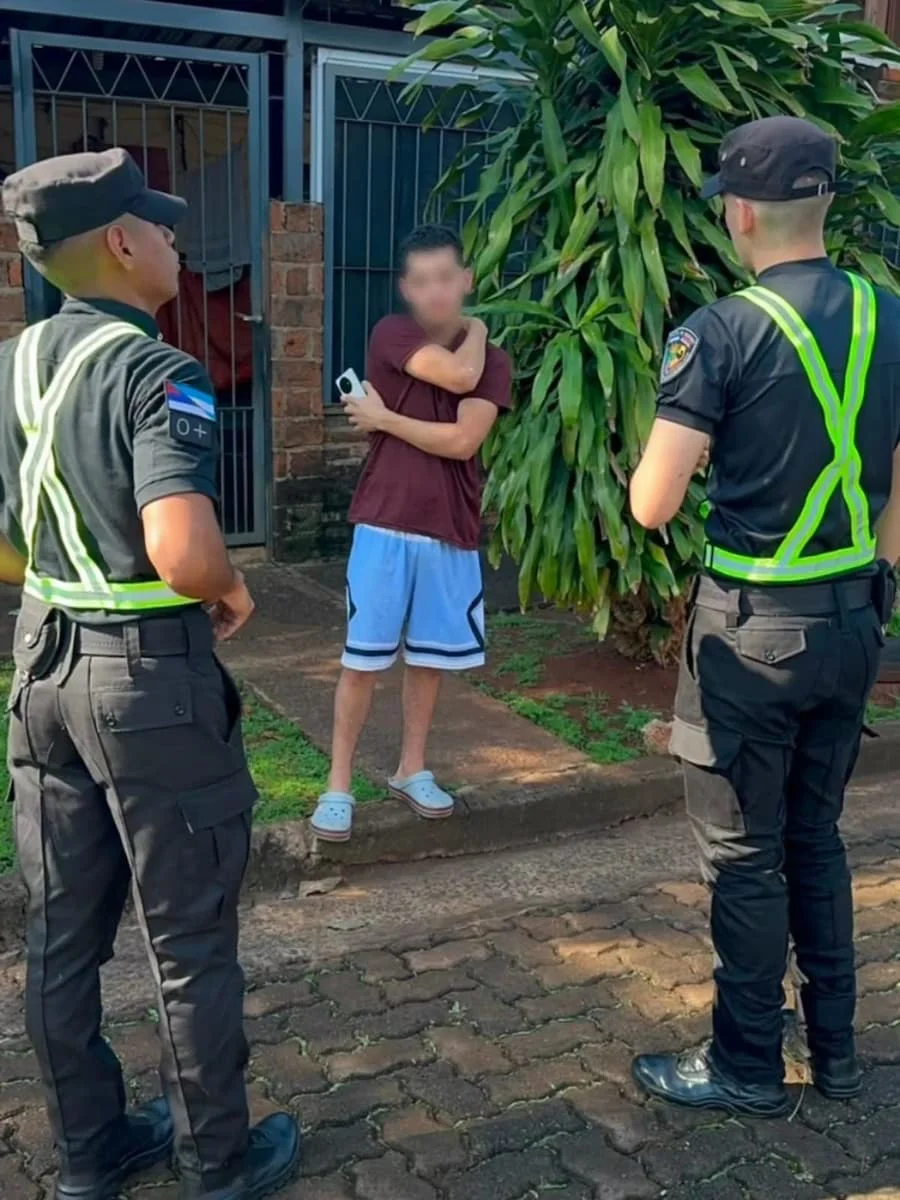 Policías