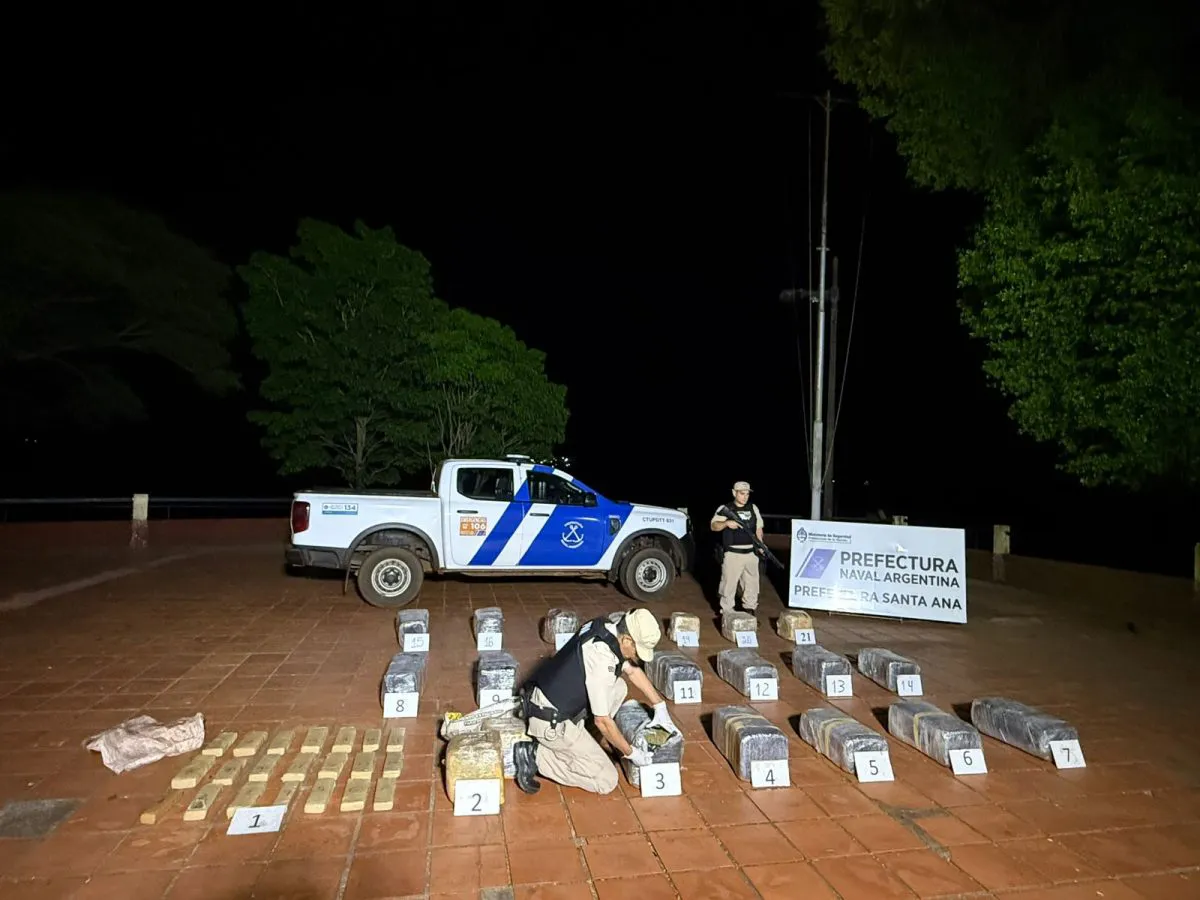 Incautan-200-kilos-de-drogas-valuados-en-casi-mil-millones-de-pesos-en-Santa-Ana