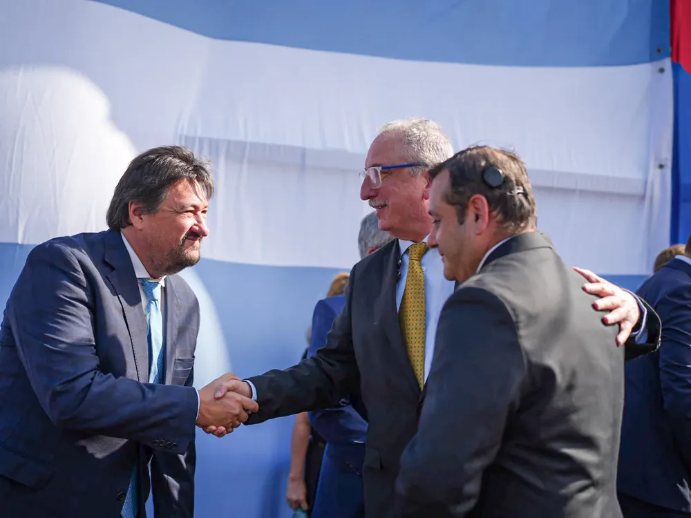 Mauri, Oscar y Hugo, gobernadores 