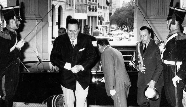 Peron-6-e1761078057238