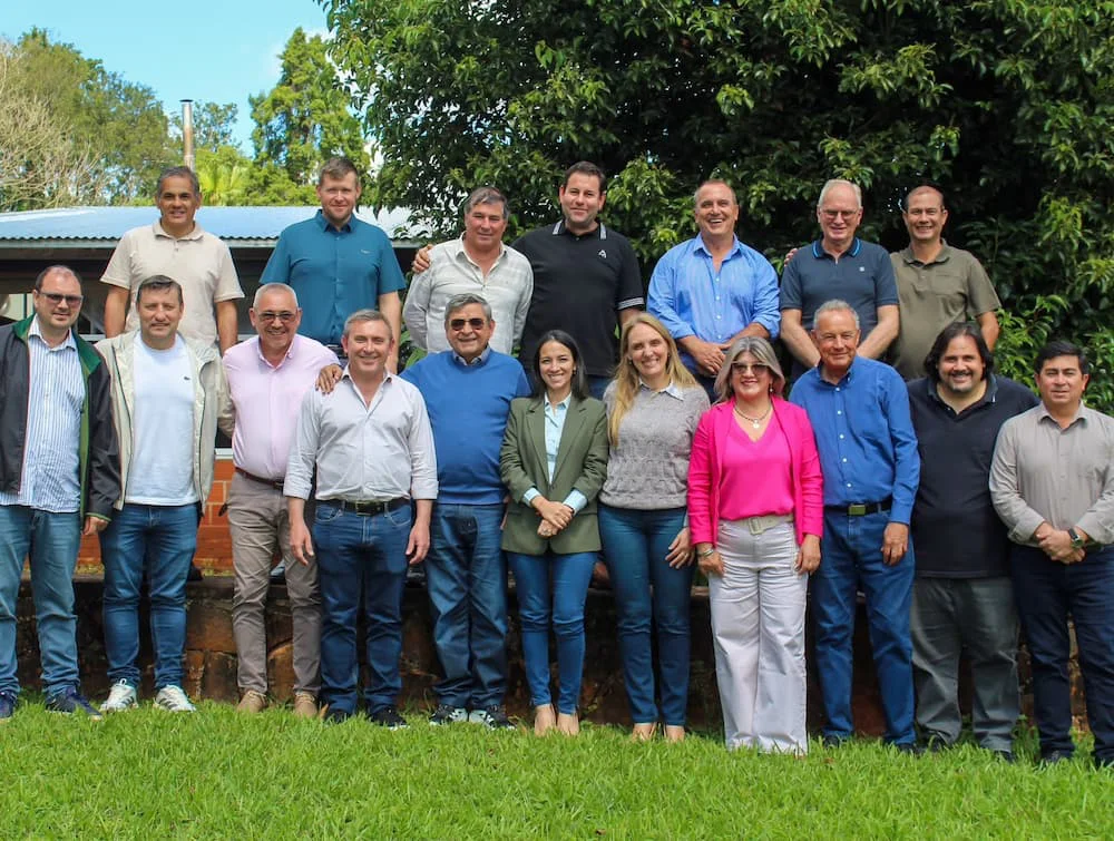 Sartori con Intendentes del Norte Misionero