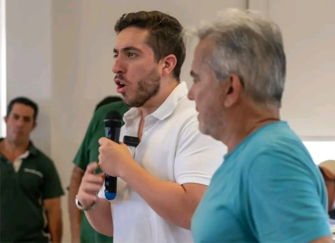 Adolfo Velázquez y Moyano 