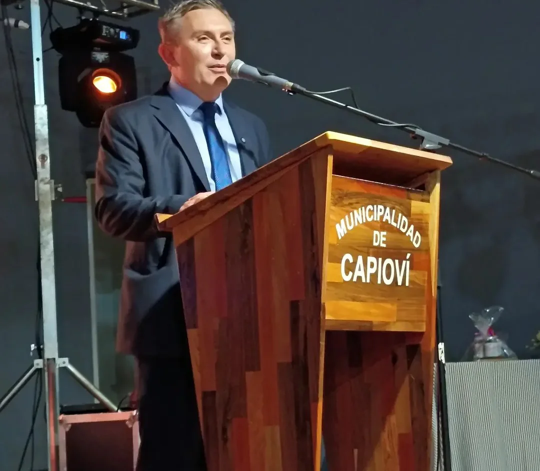 Carlos Sartori en Capiovi
